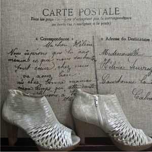 Paul Green Tacey Metallic Tan Peep-Toe Ankle Bootie Heels